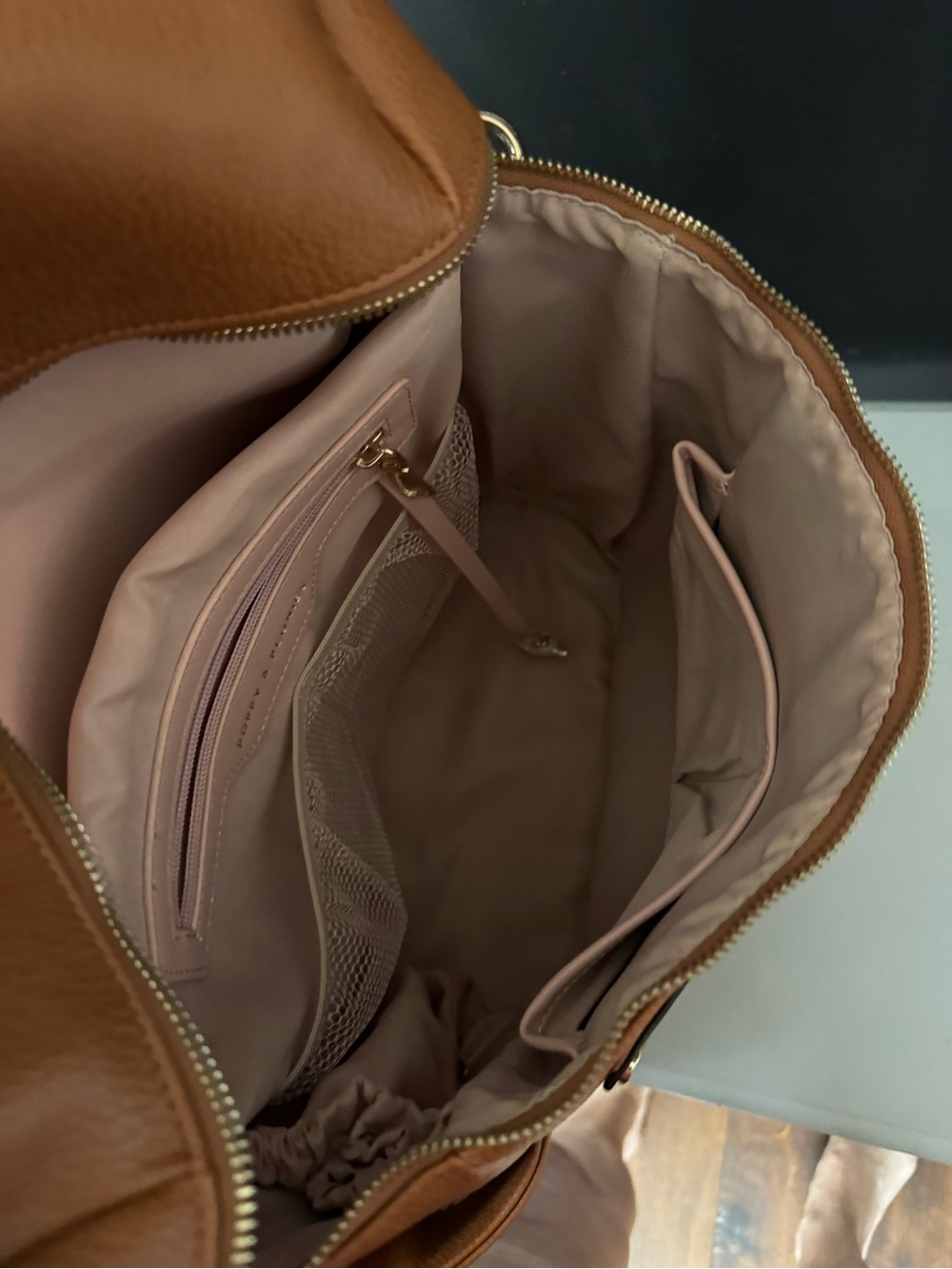 Poppy and peonies commuter backpack - Picture 4 of 9
